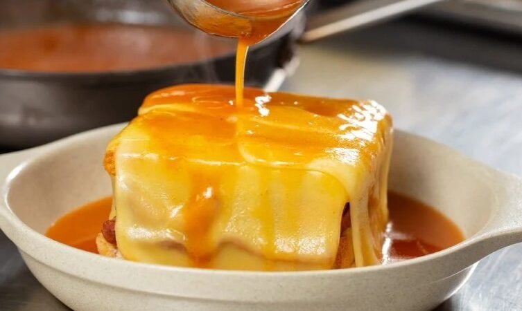 Molho de Francesinha Receita Simples e Perfeita!