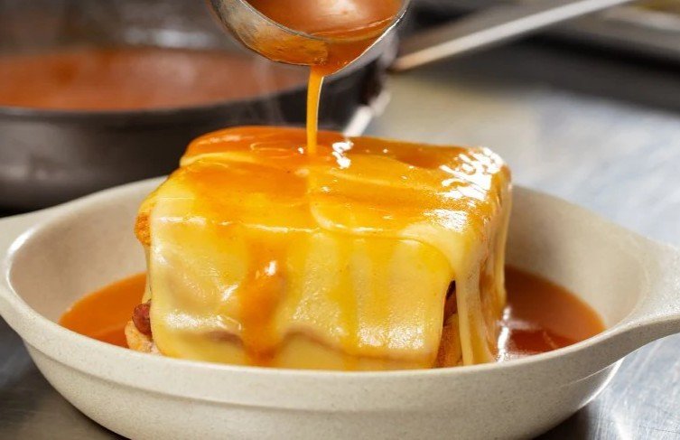 Molho de Francesinha Receita Simples e Perfeita!