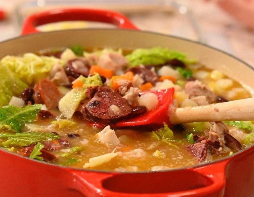 Sopa da Pedra Portuguesa — Receita Incrivelmente Saborosa
