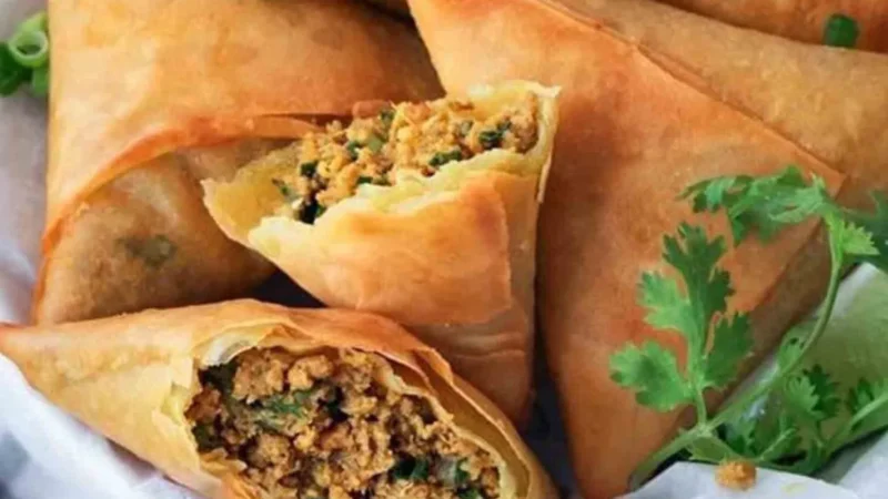 Chamuças à Portuguesa: Petisco Caseiro Bem Temperadas