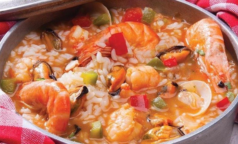 Ensopado de Marisco Tradicional: Sabor do Mar