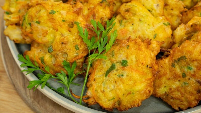 Pataniscas de Bacalhau Tradicionais: A Receita Estaladiça e Fofa da Avó